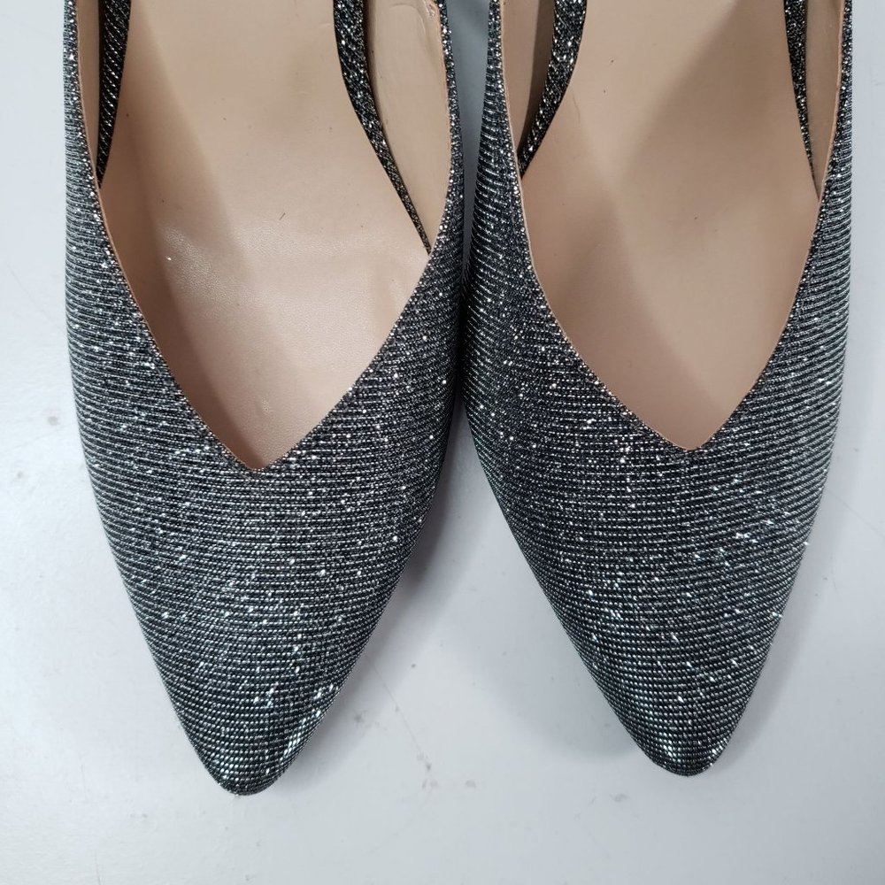 Ann Taylor Sling Back Kitten Heel Sz 8.5 Silver metallic Low Heeled Event Shoes - Picture 2 of 10